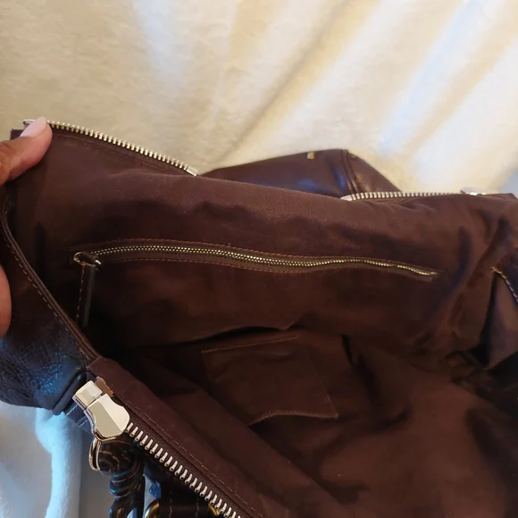 Chloe Handbag - Picture 11 of 16